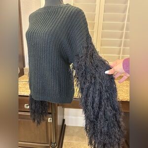 Promesa black sweater size s/m